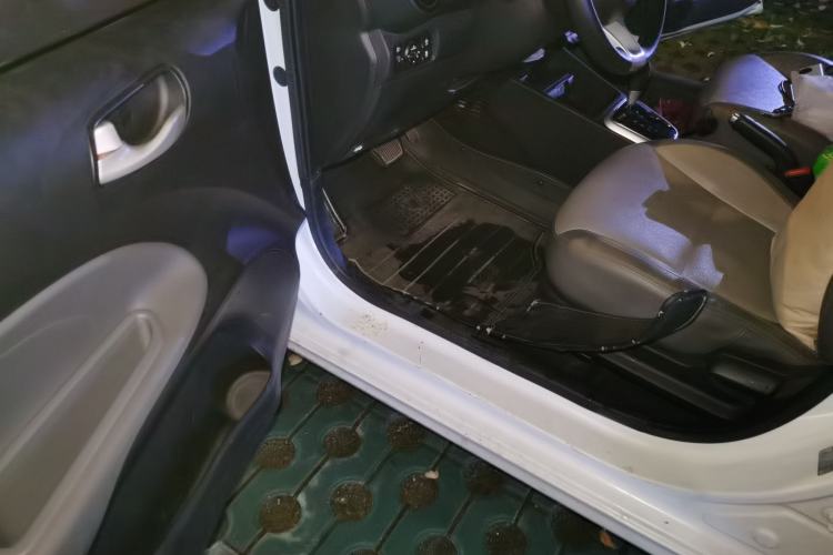 Used Kia Pegas 2017 1.4L Automatic Value Edition Driver Seat