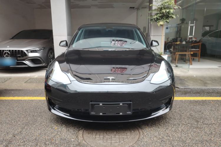 Used Tesla Model 3 2022 Rear-Wheel-Drive Version Front