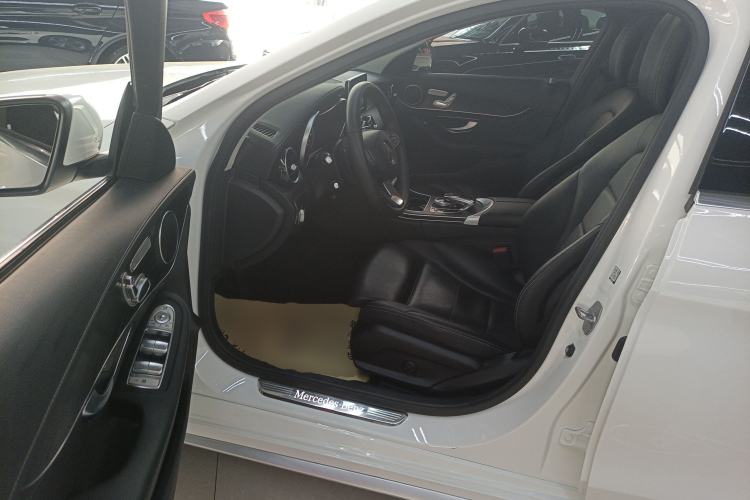 Used Mercedes-Benz C-Class 2017 C 200 L Sport Edition Driver Seat