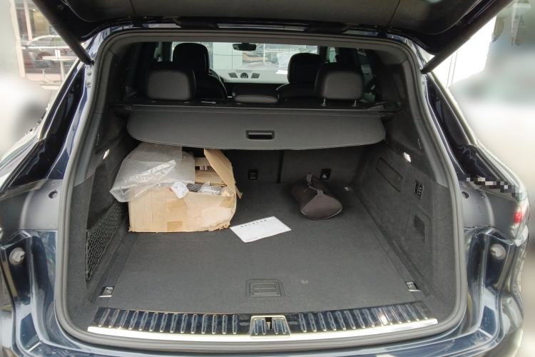 Used Porsche Cayenne E-Hybrid 2021 Cayenne E-Hybrid 2.0T Trunk