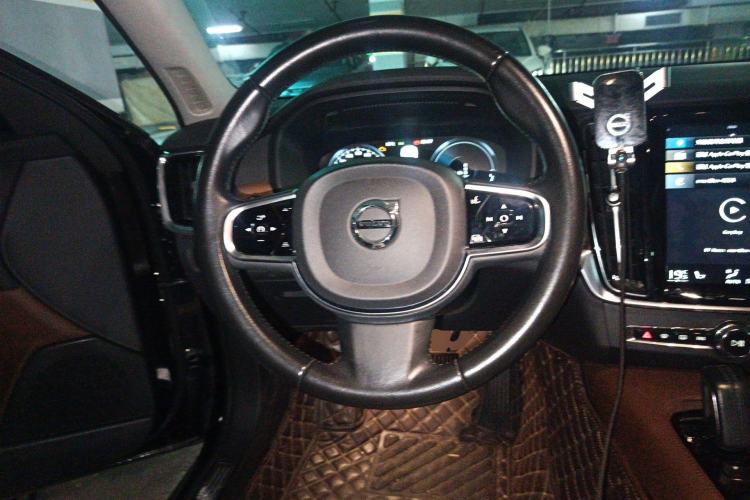 Used Volvo S90 New Energy 2020 T8 e-Drive Hybrid – Zhiyi Luxury Edition