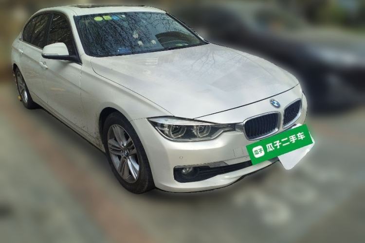 Used BMW 3 Series 2015 320Li Fashion Model Front Right 45 Deg