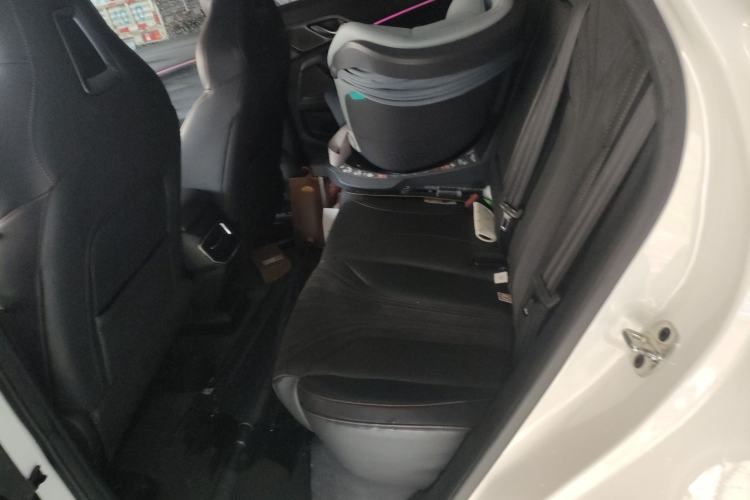 Used Roewe D5X DMH 2024 135 Tech Edition Left Rear Seat