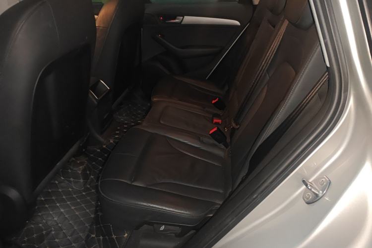 Used Audi Q5 2017 40 TFSI Ambition Edition Left Rear Seat