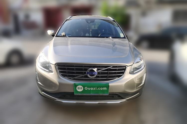 Used Volvo XC60 2015 T5 Smart Upgrade Model
