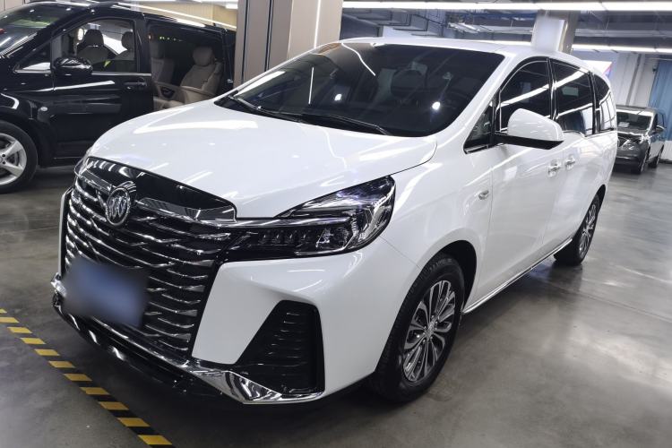 Used Buick GL8 2023 Facelifted Land Cruiser Executive Luxury Version
