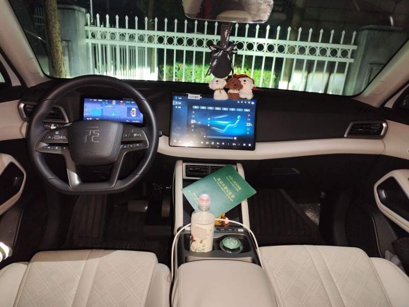 Used BYD Yuan UP 2025 Intelligent Driving Version 401 KM Dynamic Edition — 10