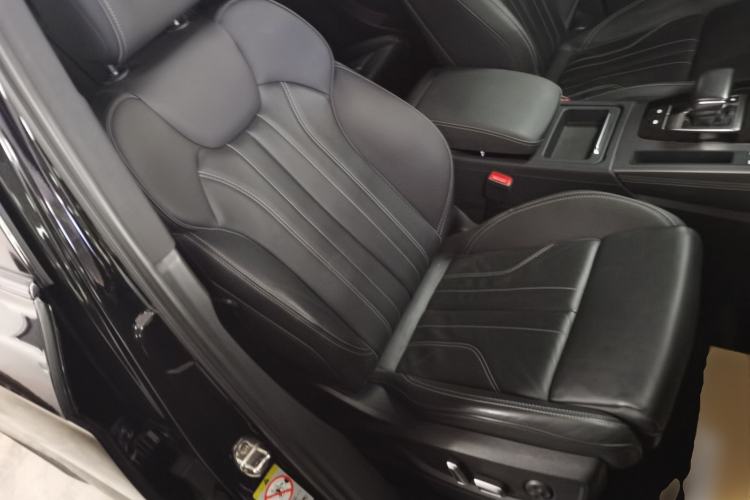 Used Audi Q5L 2023 40T Fashionable and Dynamic Edition
