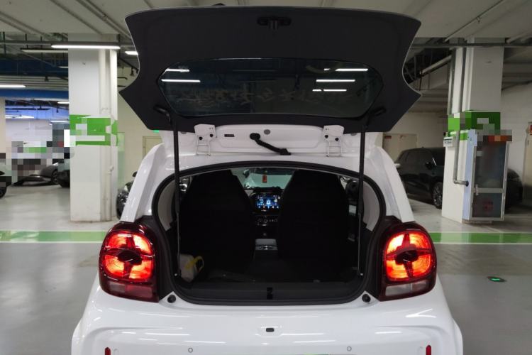 Used Roewe Clever 2022 311km QiQi BoBo Edition Trunk