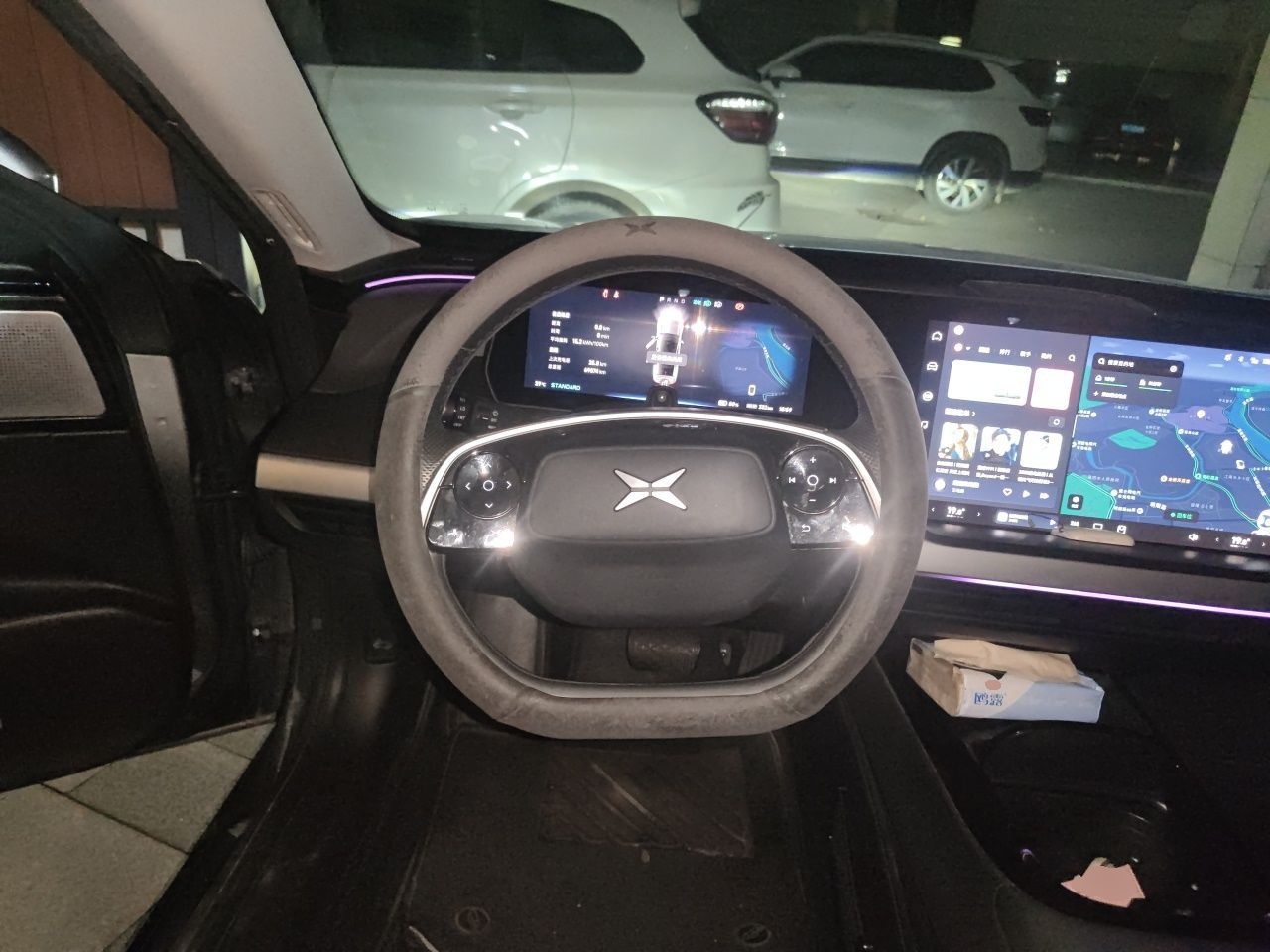 XPeng P7 2022 480E+ — снимка 10