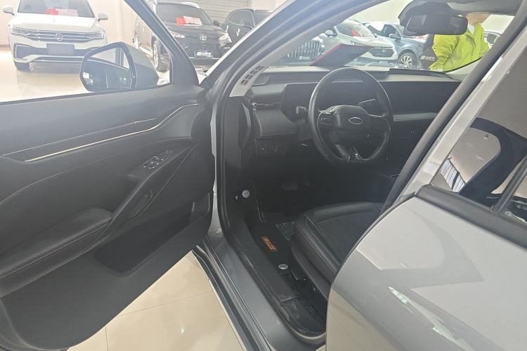 Used Ford Mondeo 2023 EcoBoost 180 Luxury Model
