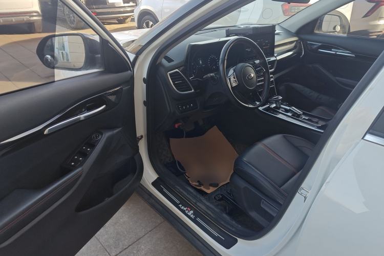 Used Kia KX3 2020 1.5L CVT Trend Edition Driver Seat