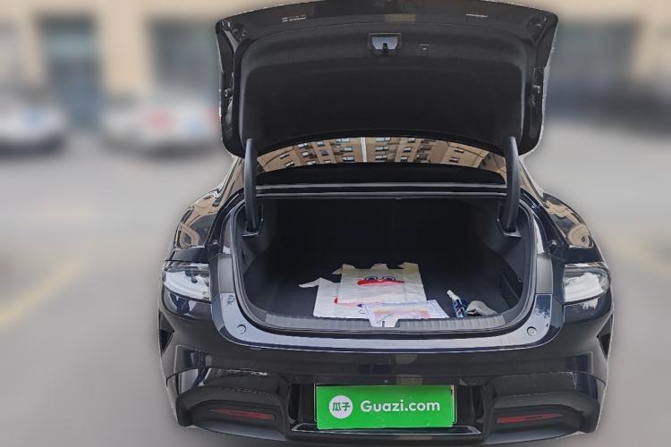 Used Xiaomi Auto SU7 2024 Four-Wheel Drive Ultra-Long Range Advanced Intelligent Driving Max Edition