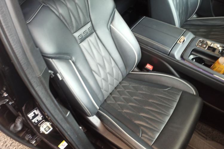 Used GAC Trumpchi GS8 2022 Double-Energy Series 2.0TM Two-Wheel Drive Prestige Edition (6 Seats) Right Front Seat