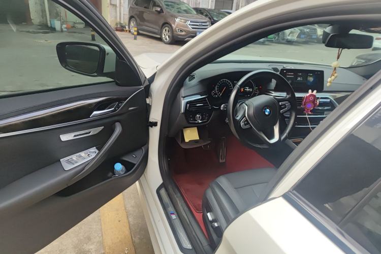 Used BMW 5 Series 2018 525Li M Sport Package
