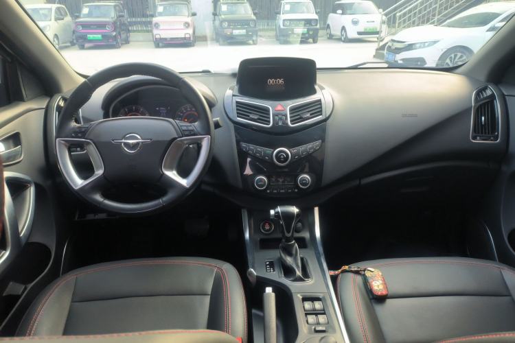 Used Haima S5 2018 1.5T CVT Luxury Model Center Console