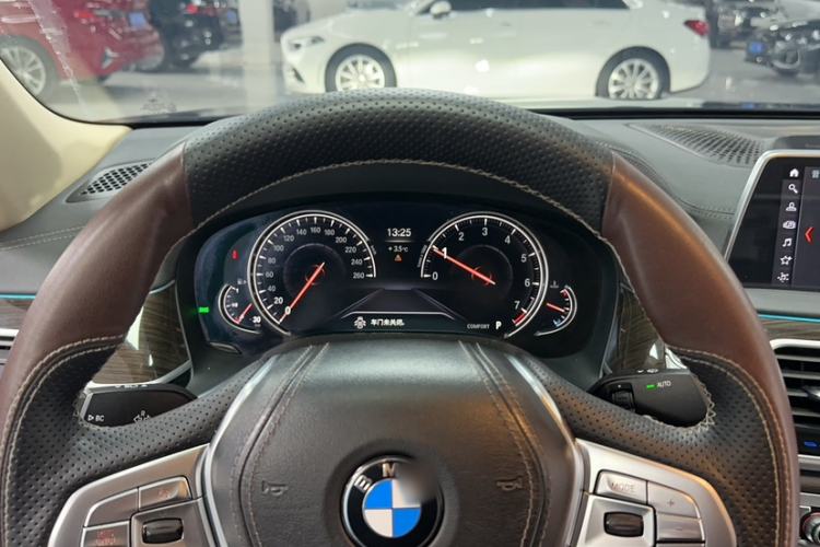 Used BMW 7 Series 2018 730Li Leading Model Excellence Package
