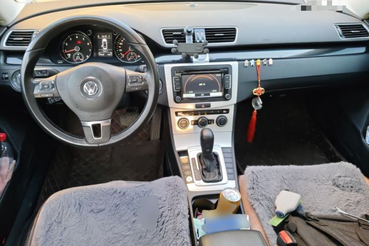 Used Volkswagen Magotan 2016 2.0 TSI Luxury Comfort Version Center Console