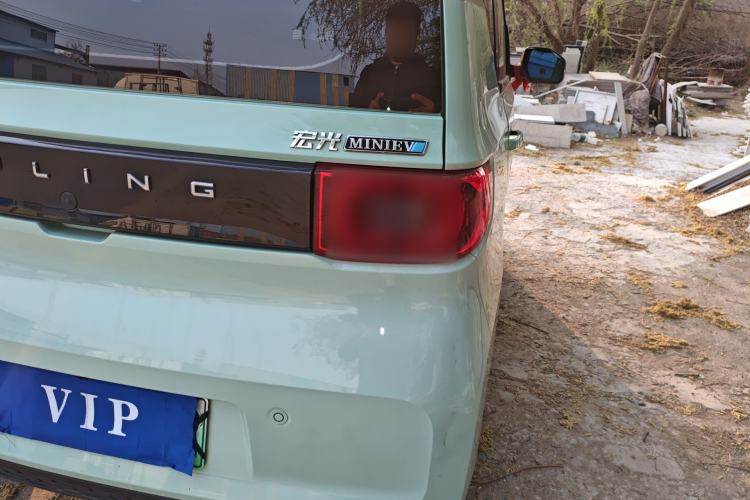 Used Wuling Hongguang MINIEV 2021 Macaron Premium Model – Lithium Iron Phosphate Right Rear Taillight