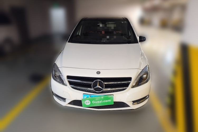 Used Mercedes-Benz B-Class 2013 B 260 Front