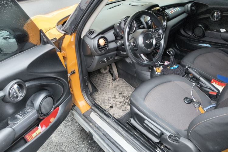 Used MINI MINI 2014 1.5T COOPER Fun
