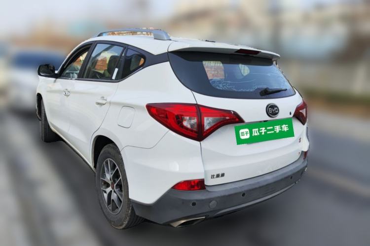 Used BYD Song 2016 GaiShi Edition 1.5TI Manual Elite Model