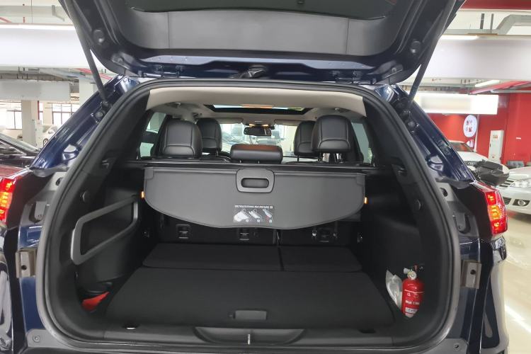 Used Jeep Cherokee 2016 2.0L Superior Edition