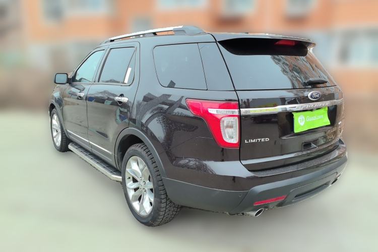 Used Ford Explorer 
