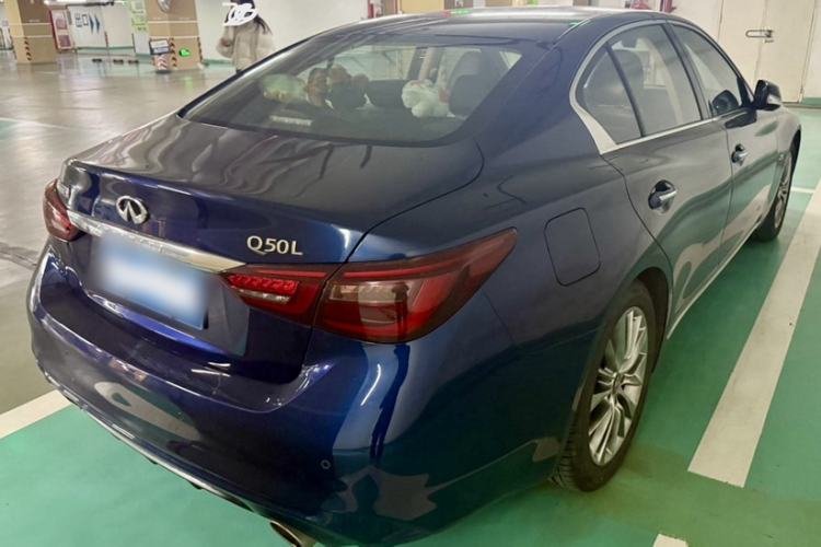 Used Infiniti Q50L 2018 2.0T Enjoyment Version China VI Standard Exterior 3