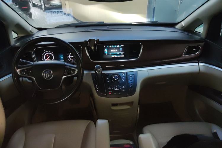 Used Buick GL8 2018 28T Luxury Model China VI Standard