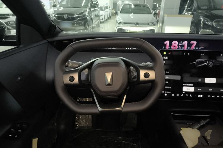 Used Avatr 06 2025 Max Extended-Range Edition
