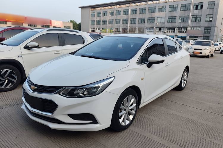 Used Chevrolet Cruze 2017 1.5L Automatic Pioneer Sunroof Edition