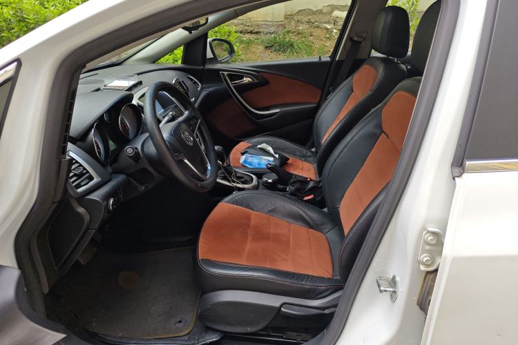 Used Buick GT 2014 XT 1.6T Automatic Fashion Sport Edition