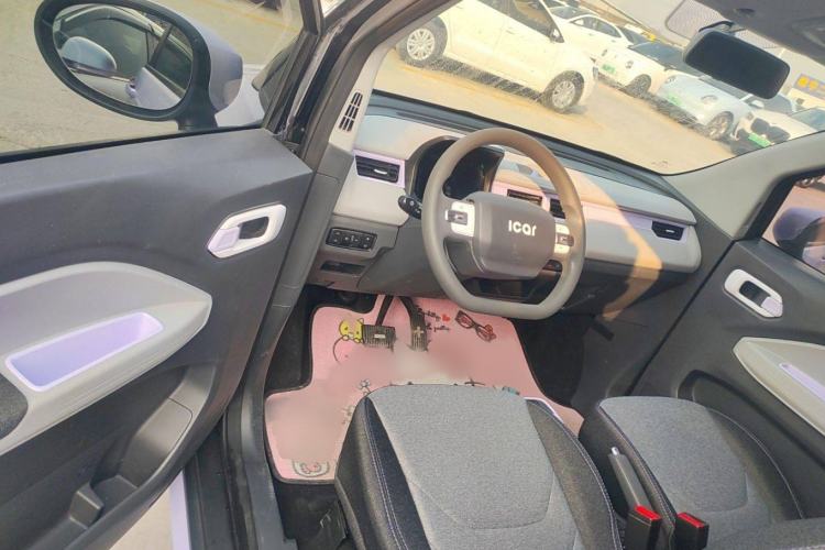 Used Chery New Energy QQ Ice Cream 2022 120km Conical Shape Lithium Iron Phosphate