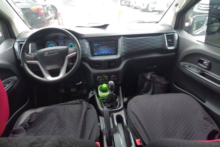 Used Jinbei Gold Hiace 2021 1.5L Passenger Van Travel Lion 6-Seater