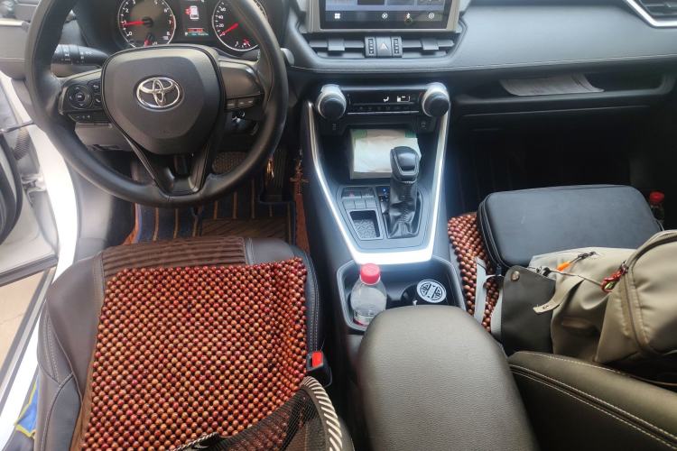 Used Toyota Wildlander 2022 2.0L CVT Two-Wheel Drive Leading Edition