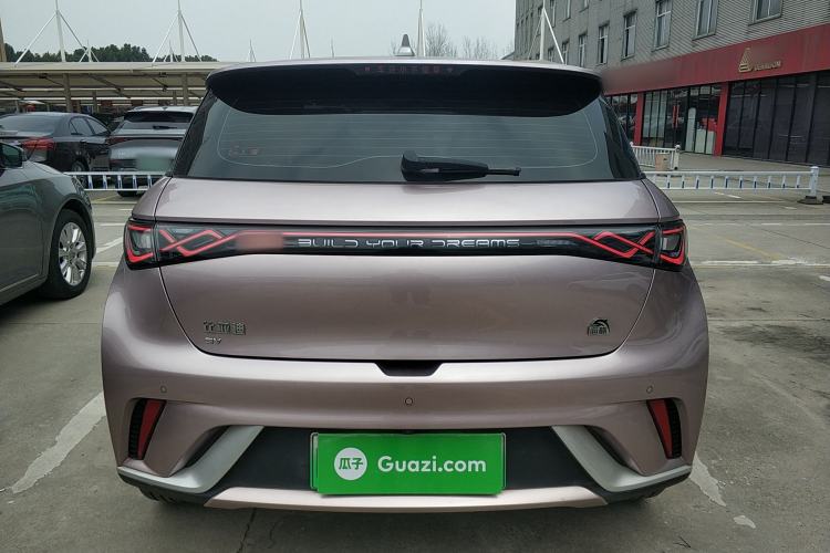 Used BYD Dolphin 2023 420 km Fashion Edition