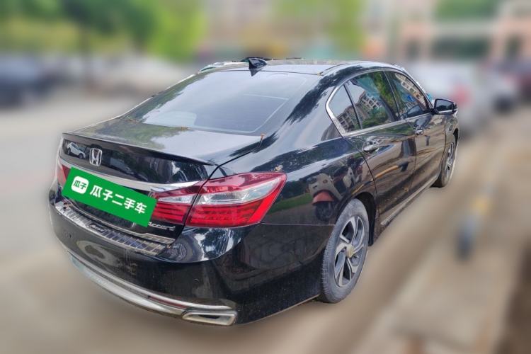 Used Honda Accord 2016 2.0L Luxury Edition