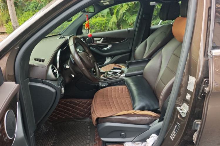 Used Mercedes-Benz GLC 2016 GLC 260 4MATIC Luxury Model