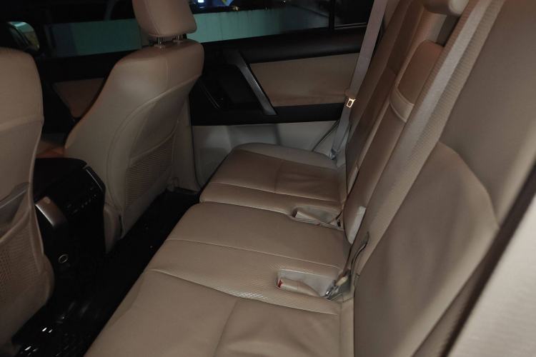 Used Toyota Prado 2010 2.7L Automatic Deluxe Edition Left Rear Seat