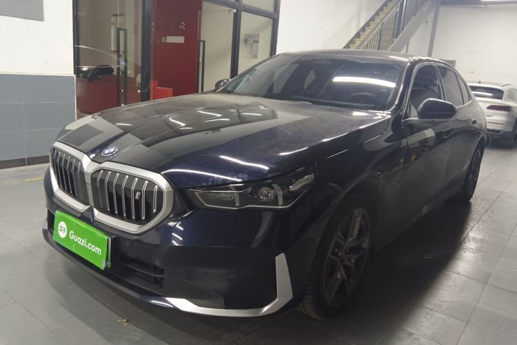 Used BMW i5 2024 eDrive 35L Luxury Package