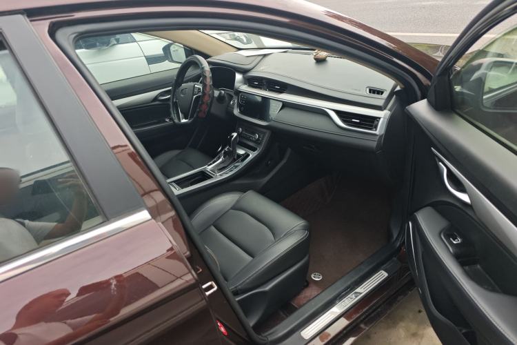 Used Geely Auto Emgrand 2018 1.5L CVT Upward Connect Edition Right Front Seat