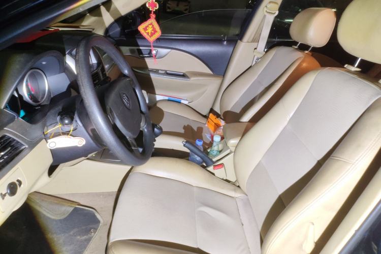 Used Buick Excelle 2011 1.6 LX-MT
