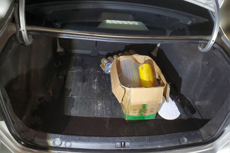 Used Volkswagen Lavida 2013 Restyled Classic 1.6L Automatic Comfort Edition Trunk