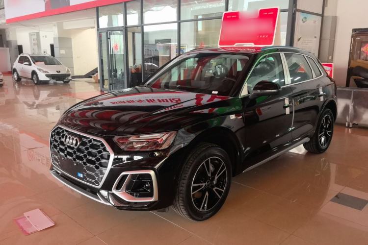 Used Audi Q5L 2025 quattro 45th Anniversary Edition 40 TFSI Sporty and Dynamic Model Exterior 2