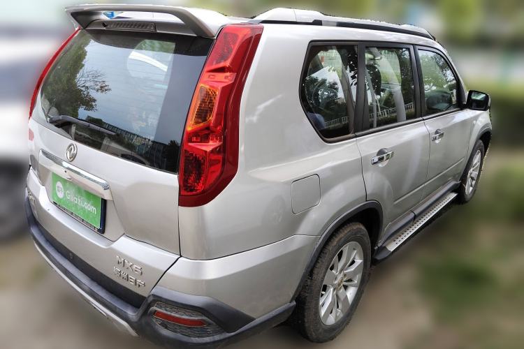 Used Dongfeng Fengdu MX6 2015 2.0L CVT 4x4 Dream Edition
