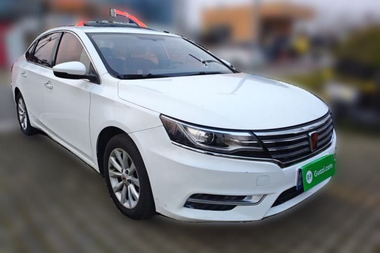 Used Roewe i6 2017 20T Automatic Flagship Edition Front Right 45 Deg