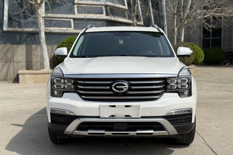 Used GAC Trumpchi GS8 2017 320T Two-Wheel Drive Luxury Smart Connectivity Version (7 Seats) Exterior 1