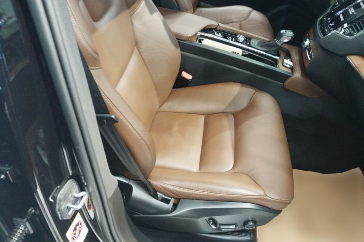 Used Volvo XC90 2020 T6 Zhiyi Luxury 7-Seater