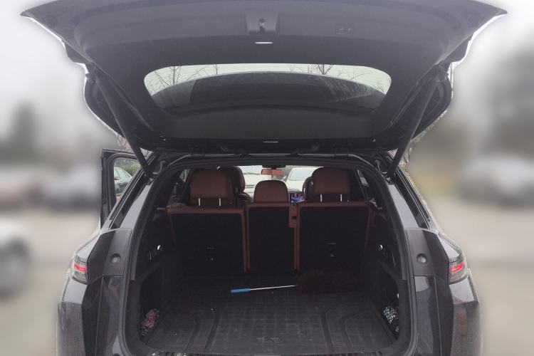 Used Li Auto L7 2023 Air model
